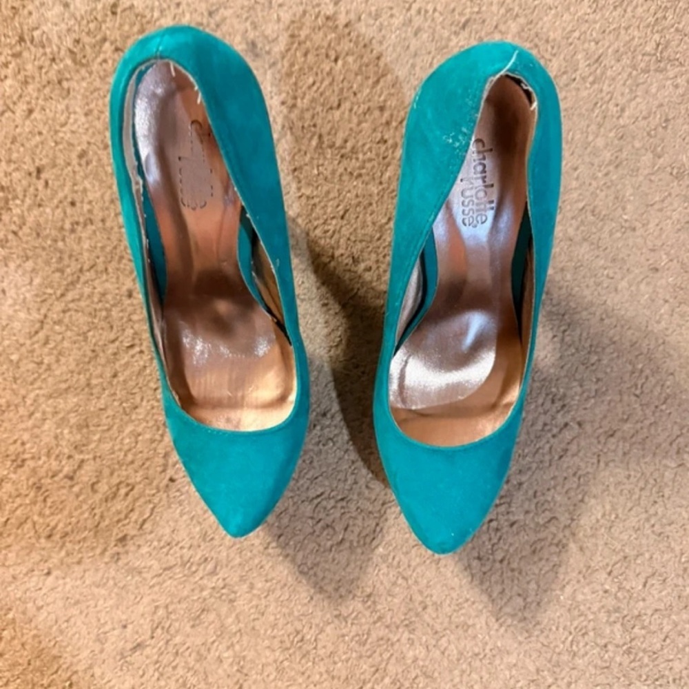 Charlotte Russe Teal Pointed-Toe Suede Heels